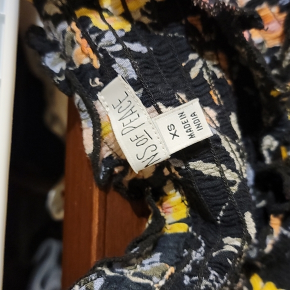 Flowy floral jumpsuit - Picture 2 of 2